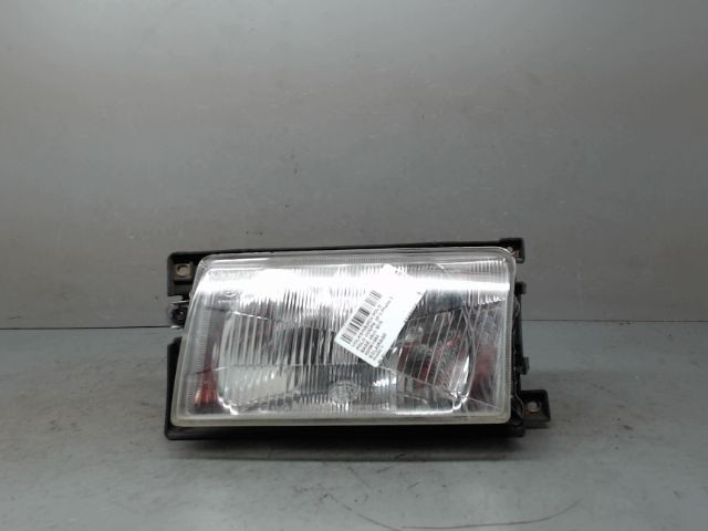 Phare gauche occasion  VOLKSWAGEN POLO II Phase 2 10-1990->06-1994   867941017  1