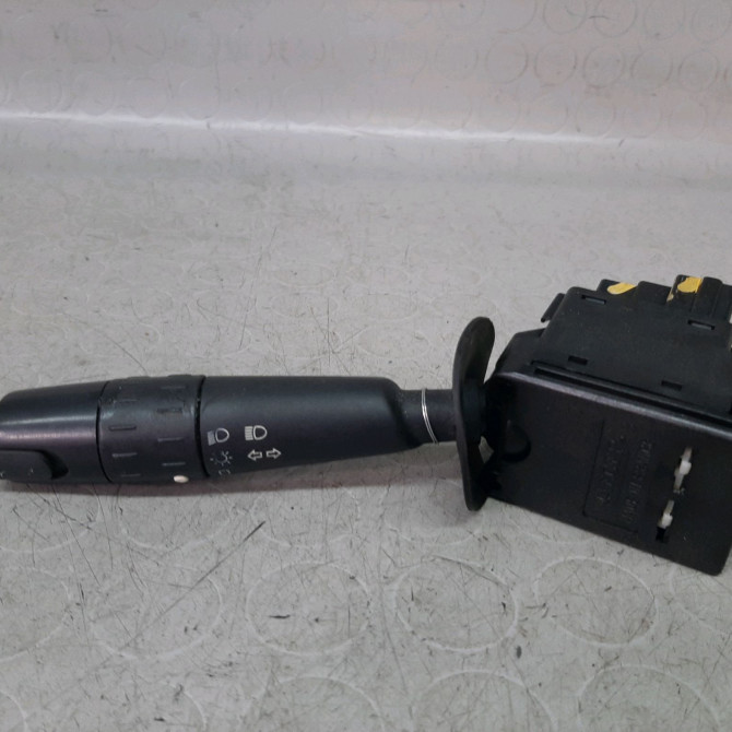 Commande eclairage occasion  Peugeot 406 (8B) 1.9 td (1996-2004)   625354  1