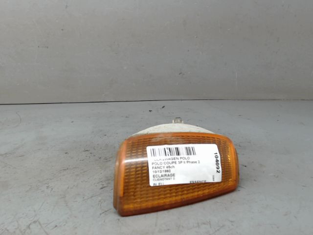 Clignotant droit occasion  VOLKSWAGEN POLO II Phase 2 10-1990->06-1994   867953050  1