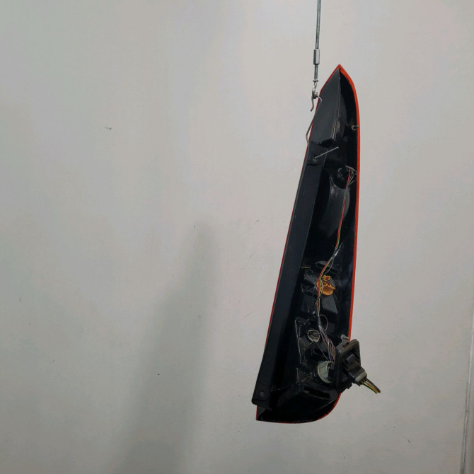 Feu arrière gauche occasion  Ford FIESTA V (JH_, JD_) 1.4 tdci (2001-2008) 5 portes   1437626  2