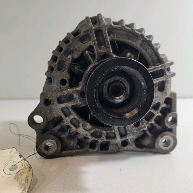 Alternateur occasion  Volkswagen vw POLO (9N_, 9A_) 1.4 16v (2001-2008)   36903018B  1