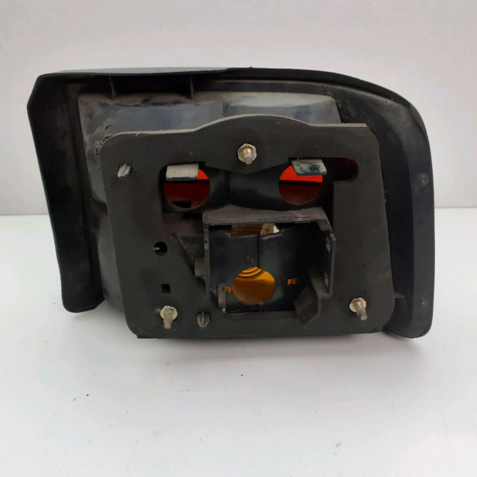 Feu arrière gauche occasion  Renault 21 (B48_) 2.1 d (b48v/b48o) (1989-1992)   7701034262  2