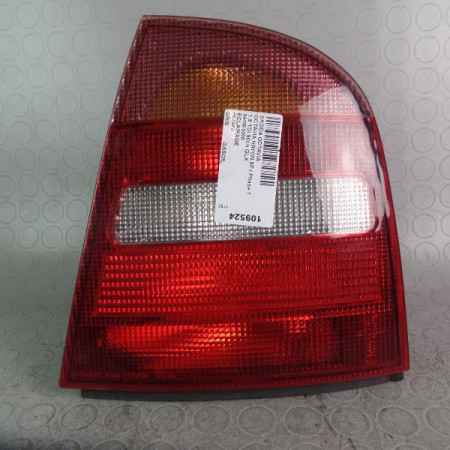 Feu arrière droit occasion  SKODA OCTAVIA I Phase 1 05-1997->10-2000   1U6945112B 