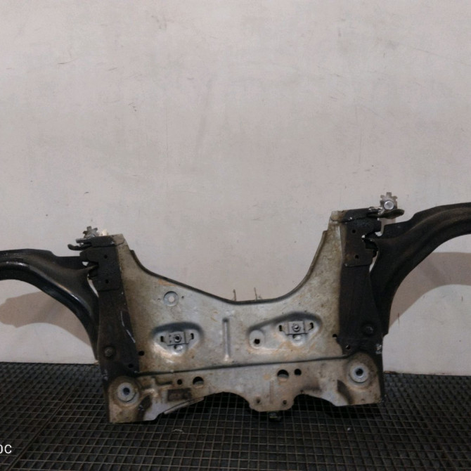 Berceau Moteur Avant Occasion Renault Clio Iv Bh Tce Portes R