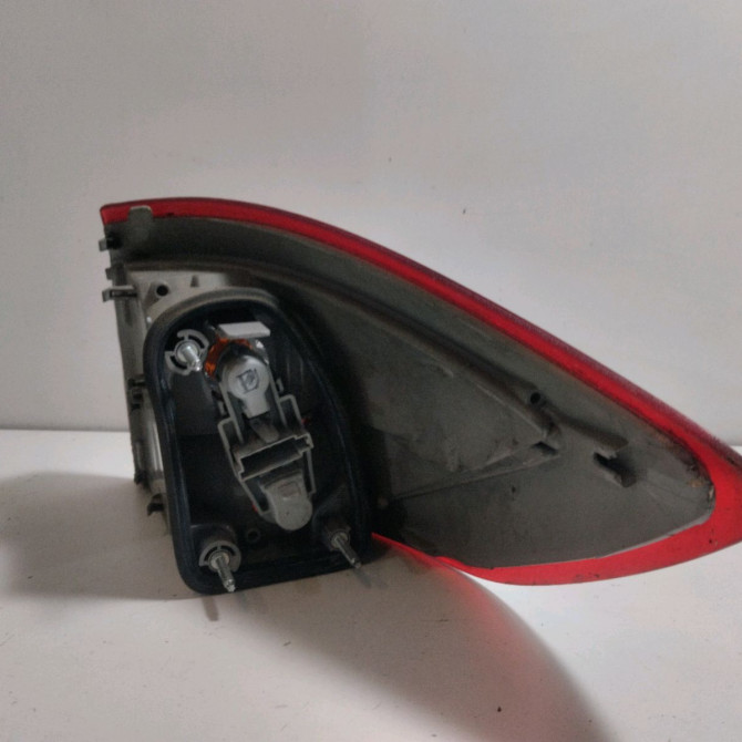 Feu arrière gauche occasion  Ford MONDEO IV Turnier (BA7) 1.8 tdci (2007-2012)   1486783  2