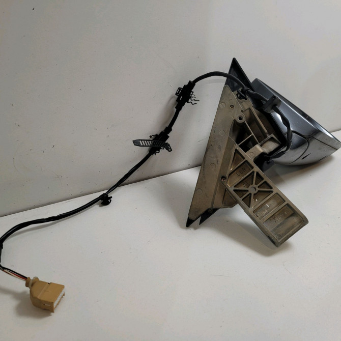 Retroviseur exterieur electrique droit occasion  AUDI A4 II Phase 1 CAB 04-2002->12-2005     2