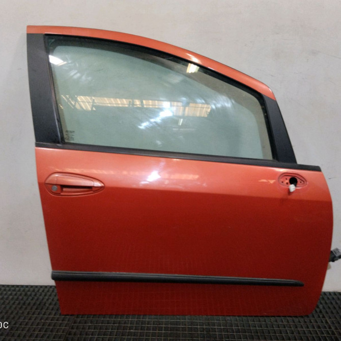 Porte avant droite occasion  Fiat GRANDE PUNTO (199_) 1.3 d multijet (2008)   51846214  1