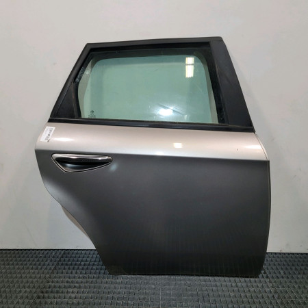 Porte arrière droite occasion  Alfa romeo 159 Sportwagon (939_) 2.4 jtdm (939bxd1b, 939bxd12) (2006-2011)   50513864 