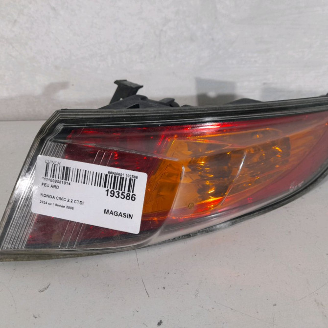 Feu arrière droit occasion  Honda CIVIC VIII Hatchback (FN, FK) 2.2 ctdi (fk3) (2005) 5 portes   33501SMGE04  1