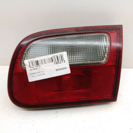 Feu arrière intérieur droit occasion  Honda CIVIC V Hatchback (EG) 1.3 16v (eg3) (1991-1995)    