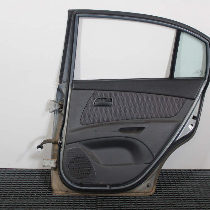 Porte arrière droite occasion  Kia RIO II (JB) 1.5 crdi (2005-2011)   770041G220  2