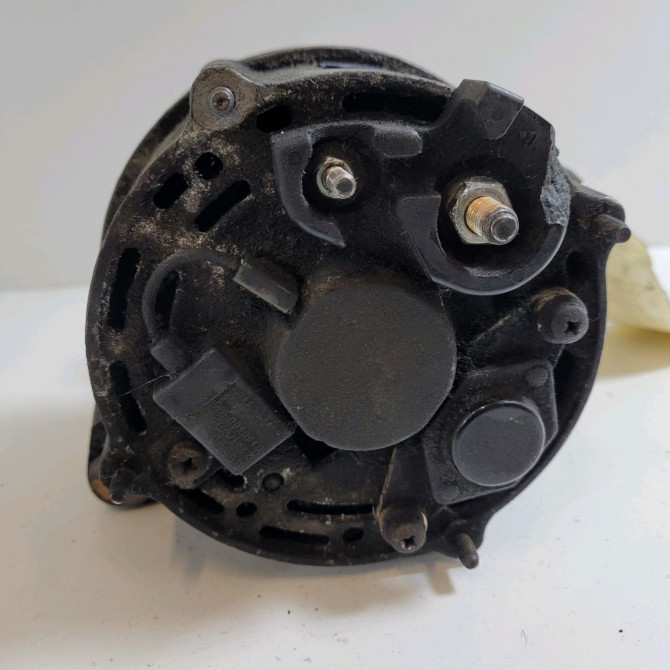 Alternateur occasion  Audi 100 C3 A trois volumes (443, 444) 1.8 (1983-1989)   0120489364  3