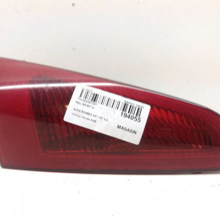 Feu arrière interieur gauche occasion  Alfa romeo 147 (937_) 1.9 jtdm (937.axd1a, 937.axv1a, 937.bxb1a) (2004-2010)    