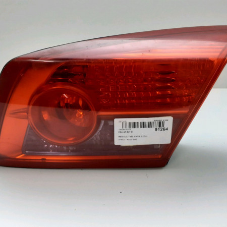 Feu arrière intérieur droit occasion  RENAULT VELSATIS Phase 1 01-2002->04-2005   8200014363 