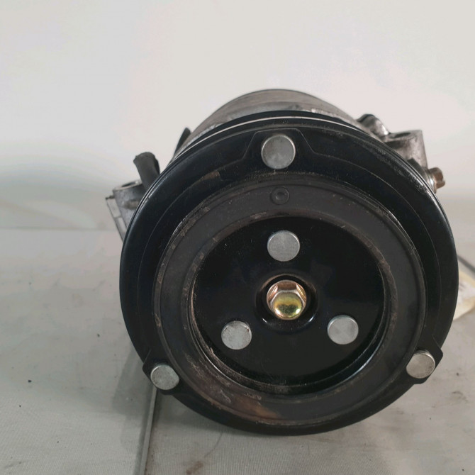 Compresseur air conditionne occasion  Opel MERIVA A Monospace (X03) 1.7 dti (e75) (2003-2010)   24421642  3