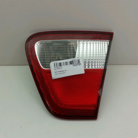 Feu arrière intérieur droit occasion  SEAT CORDOBA I Phase 2 09-1999->10-2002 1.9 TDI 90ch   6K5945108F 