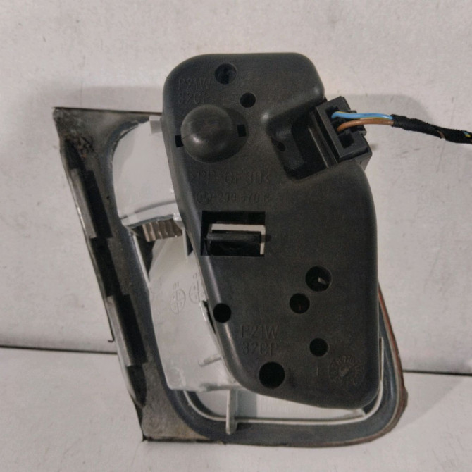 Feu arrière intérieur droit occasion  Bmw 3 (E46) 320 d (1998-2001)   63218364924  2