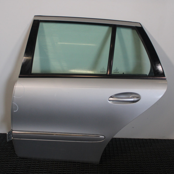 Porte arrière gauche occasion  Mercedes-benz CLASSE E T-Model (S211) E 320 t cdi (211.226) (2003-2009)   211730030528  1