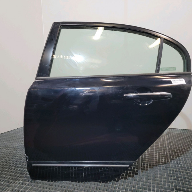 Porte arrière gauche occasion  Honda CIVIC VIII A trois volumes (FD, FA) 1.3 ima (fa3, fd3) (2006)   67550SNAU00ZZ  1