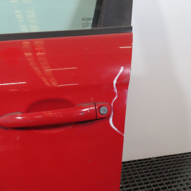 Porte avant gauche occasion  Fiat BRAVO II (198_) 1.9 d multijet (198axe1a) (2007-2008)   51751247  4