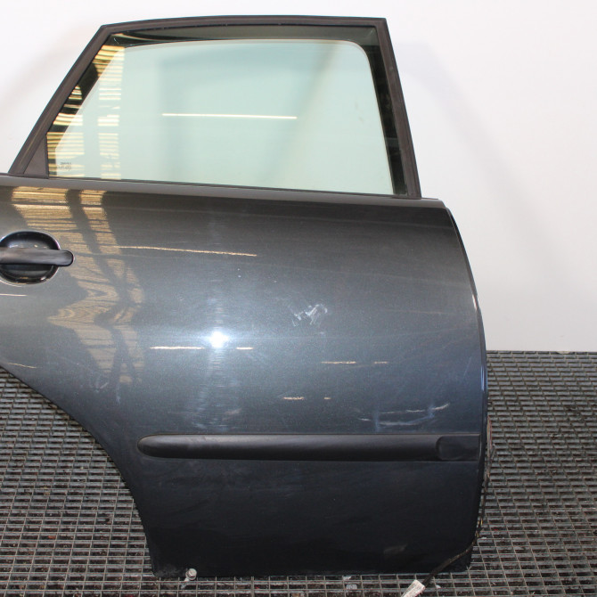 Porte arrière droite occasion  Seat CORDOBA (6L2) 1.4 tdi (2002-2005)   6L4833056T  1