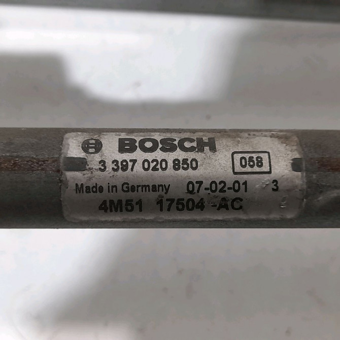 Moteur essuie-glace avant occasion  Ford FOCUS II (DA_, HCP, DP) 1.8 tdci (2005-2012)   1704578  2