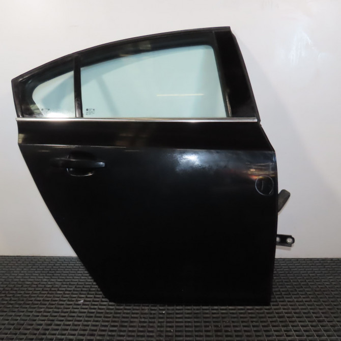 Porte arrière droite occasion  Chevrolet CRUZE (J300) 2.0 cdi (2010)   95987764  1