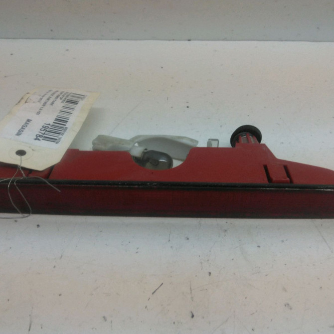 Feux stop supplementaire occasion  Peugeot PARTNER Camionnette/Monospace 1.6 hdi 16v (2008)   6351FE  1