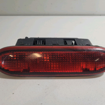 Feux stop supplementaire occasion  Renault CLIO I (B/C57_, 5/357_) 1.2 (5/357y, 5/357k) (1996-1998)   7700847733 