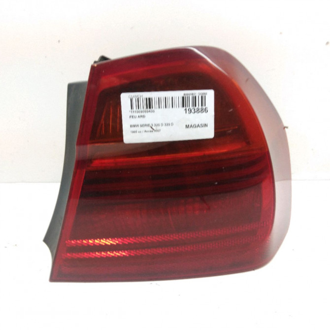 Feu arrière droit occasion  Bmw 3 (E90) 320 d (2004-2011)   63216937458  1