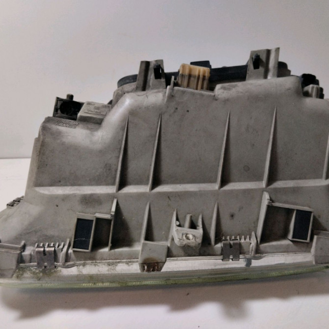 Phare droit occasion  Peugeot 806 (221) 2.1 td 12v (1996-1999)   6205G8  3