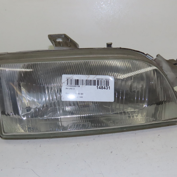 Phare droit occasion  Fiat PUNTO (176_) 60 1.2 (176ap, 176ar, 176aq, 176bb) (1993-1999)   46481413  1