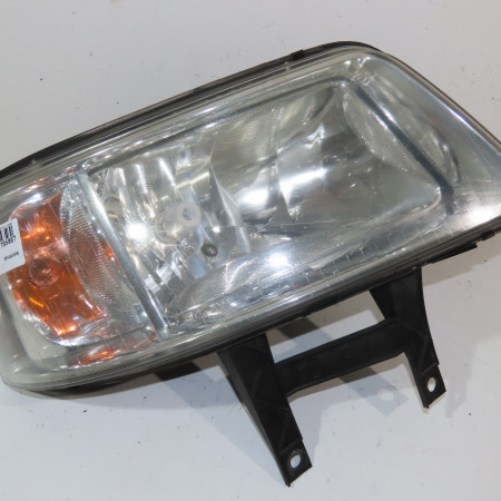 Phare droit occasion  Volkswagen vw TRANSPORTER V Camionnette (7HA, 7HH, 7EA, 7EH) 1.9 tdi (2006-2009)   7H1941018N 