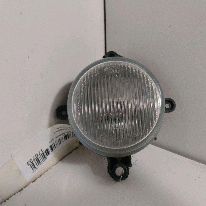 Phare antibrouillard avant droit occasion  Nissan TERRANO II (R20) 2.7 tdi 4wd (1996-2007)   261508F025  1