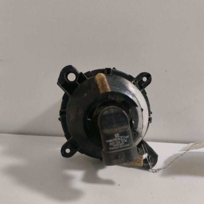 Phare antibrouillard avant droit occasion  Nissan TERRANO II (R20) 2.7 tdi 4wd (1996-2007)   261508F025  3