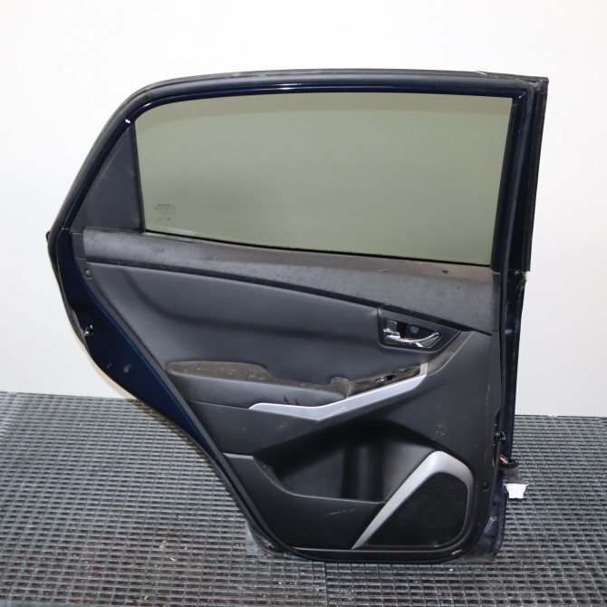 Porte arrière gauche occasion  Ssangyong KORANDO (CK) 2.2 xdi (2015)   6301134104  2