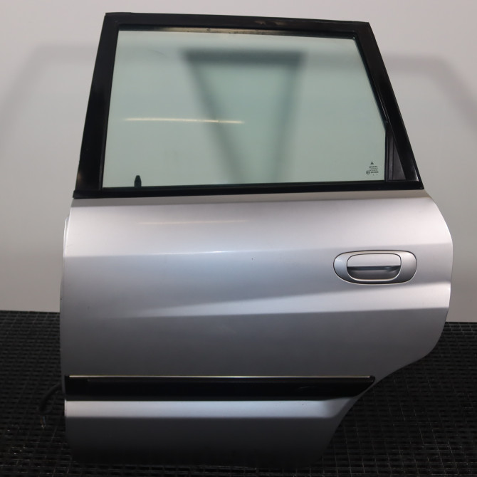 Porte arrière gauche occasion  Mitsubishi SPACE STAR Monospace (DG_A) 1.3 16v (dg1a) (2000-2004)   MR954411  1