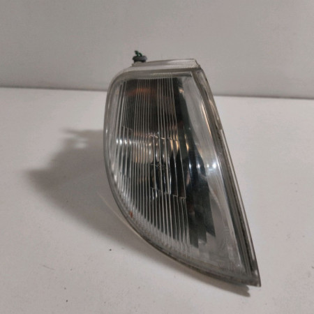 Clignotant droit occasion  Citroën SAXO (S0, S1) 1.1 x, sx (1996-2003) 5 portes   630360 
