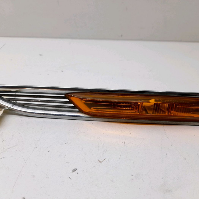 Répétiteur aile gauche occasion  Ford MONDEO IV (BA7) 1.8 tdci (2007-2015)   1571282  1