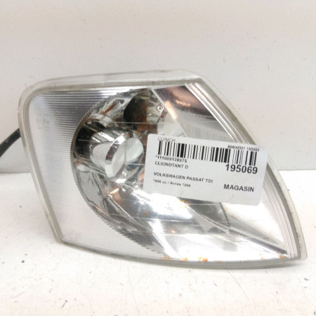 Clignotant droit occasion  VOLKSWAGEN PASSAT IV Phase 1 10-1996->10-2000   3B0953042C 