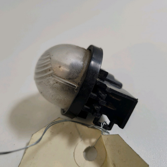 Eclaireur plaque de police d occasion  Suzuki ALTO VII (GF) 1.0 (amf310) (2009)   35910M75J11000  2