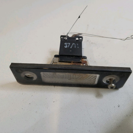 Eclaireur plaque de police d occasion  Skoda OCTAVIA II Combi (1Z5) 1.6 tdi (2009-2013)   1Z0943021B 