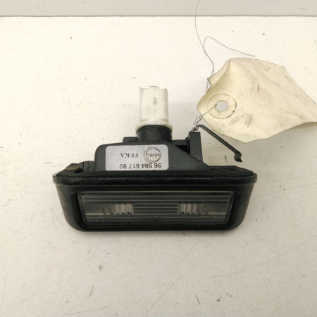 Eclaireur plaque de police d occasion  Peugeot EXPERT Camionnette (VF3A_, VF3U_, VF3X_) 1.6 hdi 90 16v (2007)   6340E9 