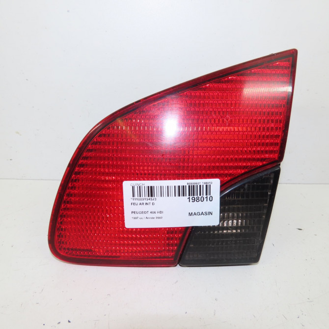 Feu arrière intérieur droit occasion  Peugeot 406 Break (8E/F) 2.0 hdi 110 (1999-2004) 5 portes   6351H6  1