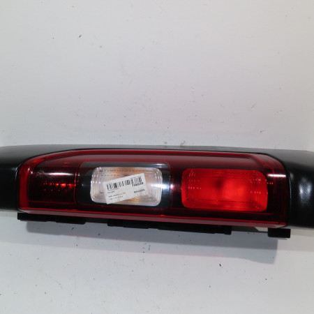 Feu arrière droit occasion  Opel VIVARO B Camionnette (X82) 1.6 cdti (05) (2014-2016)   93867969 
