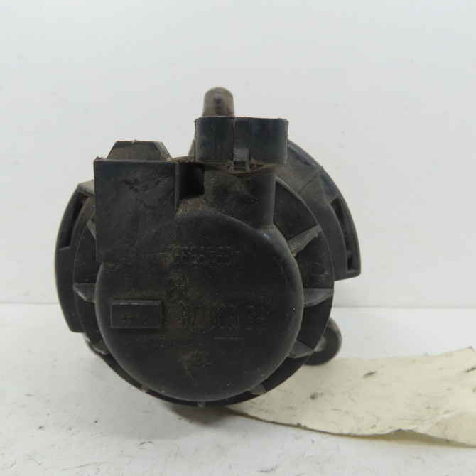 Phare antibrouillard avant droit occasion  Alfa romeo 147 (937_) 1.9 jtdm 8v (937.axd1a, 937.axu1a, 937.bxu1a) (2005-2010)   156052642  2