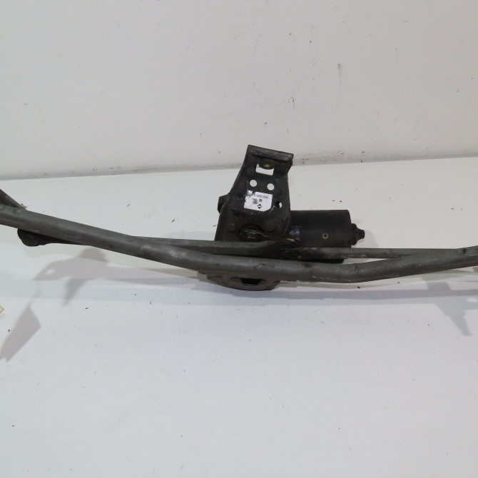 Moteur essuie-glace avant occasion  Audi 90 B3 (893, 894, 8A2) 2.2 e (1987-1991)   8G1955113  1