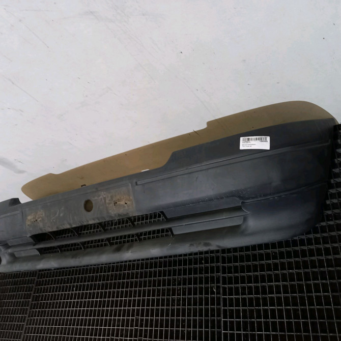 Pare-choc avant occasion  Renault CLIO I (B/C57_, 5/357_) 1.2 (b/c/s577) (1996-1996)   7701467227  3