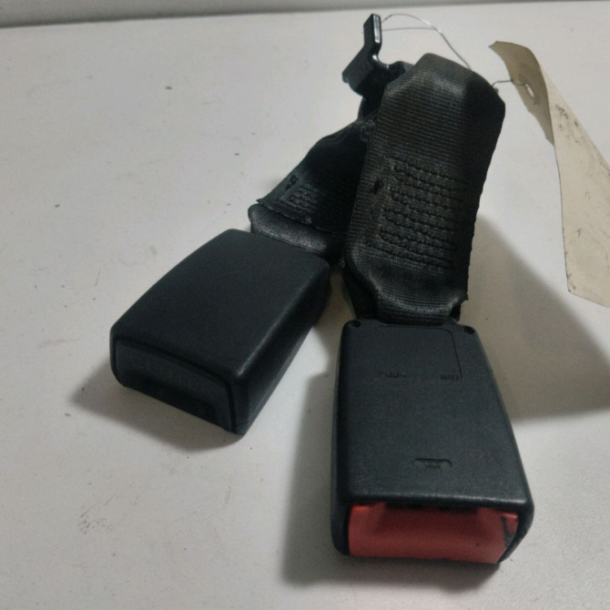 Ancrage ceinture arrière droit occasion  Fiat PANDA (169_) 1.1 (169.axa1a) (2003)   735364324  2