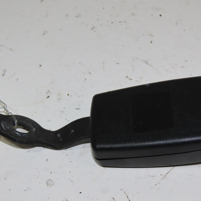 Ancrage ceinture arrière droit occasion  Porsche 911 (997) 3.8 carrera s (2004-2008)   99680316601  2